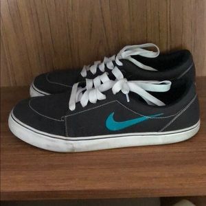Nike SB Sneakers